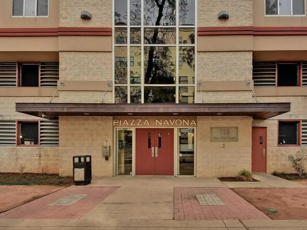 711 W 26th Street 400, Austin