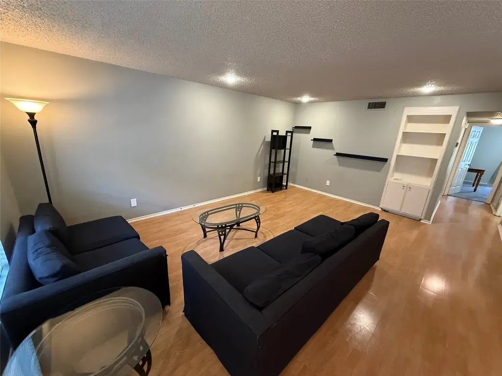 2401 Leon Street 209, Austin