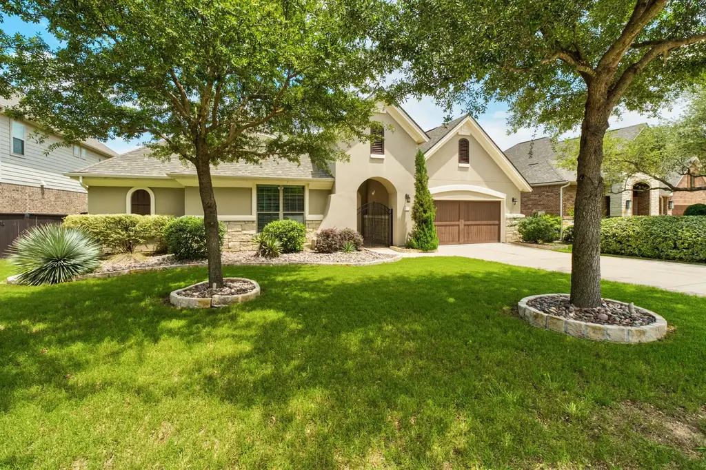 2308 Champions Corner Drive, Leander
