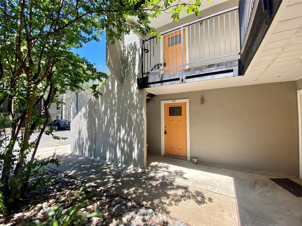 935 La Posada Drive 141, Austin