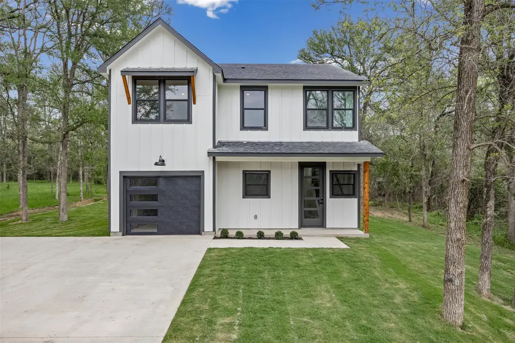 191 Heleakala Drive, Bastrop
