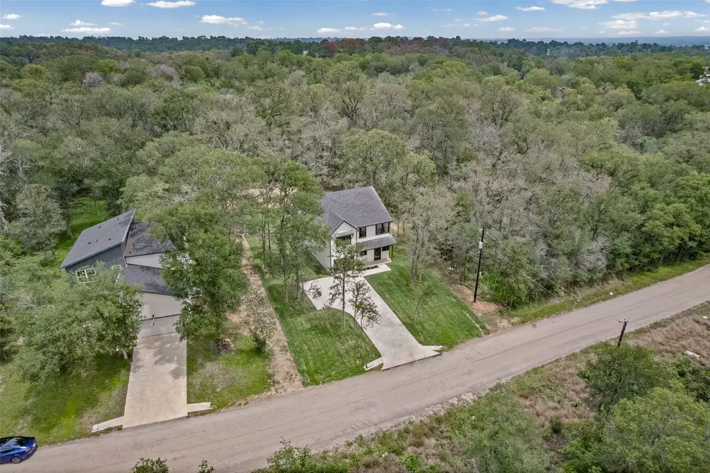 191 Heleakala Drive, Bastrop
