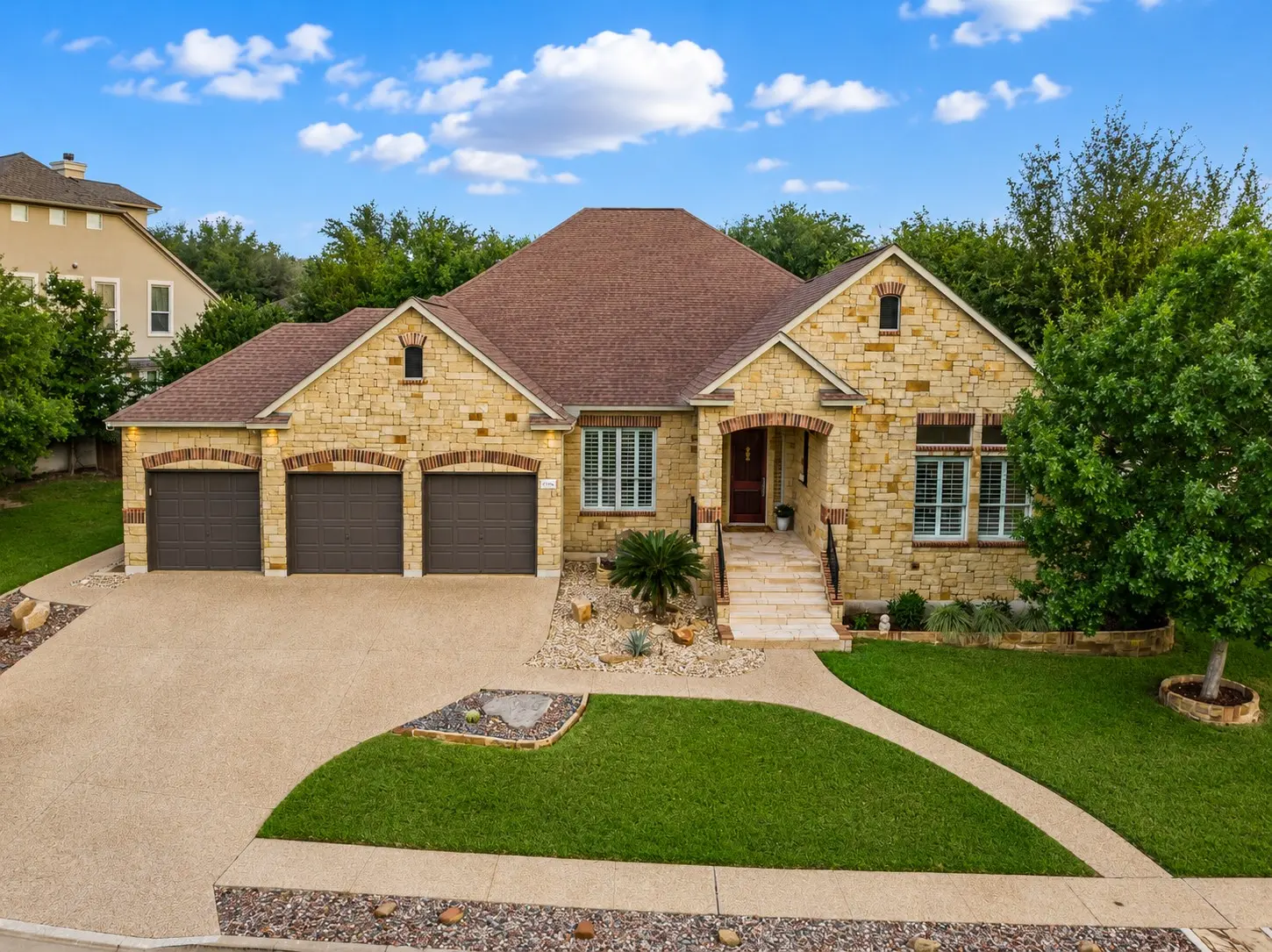 Photo of Listing #9279294