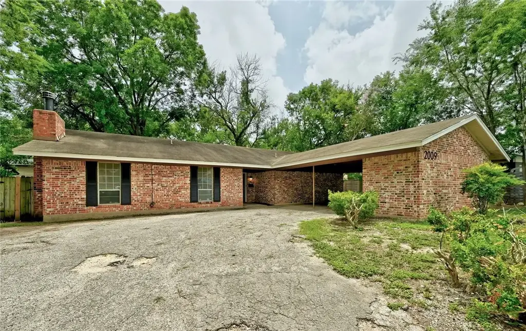 2009 Greenbrook Parkway A, Austin