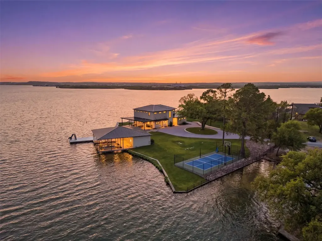421 Hillview Drive, Granite Shoals
