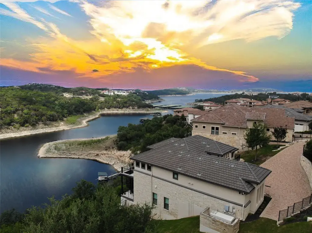 420 Marina View Way, Austin