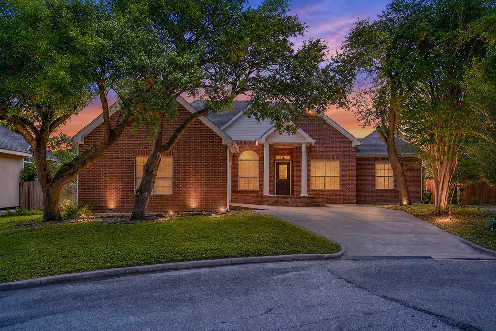 11737 Rydalwater Lane, Austin