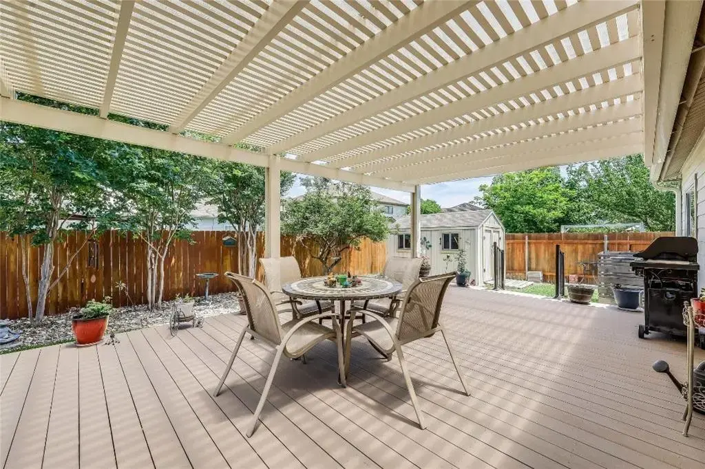 212 Rim Rock Drive, Leander