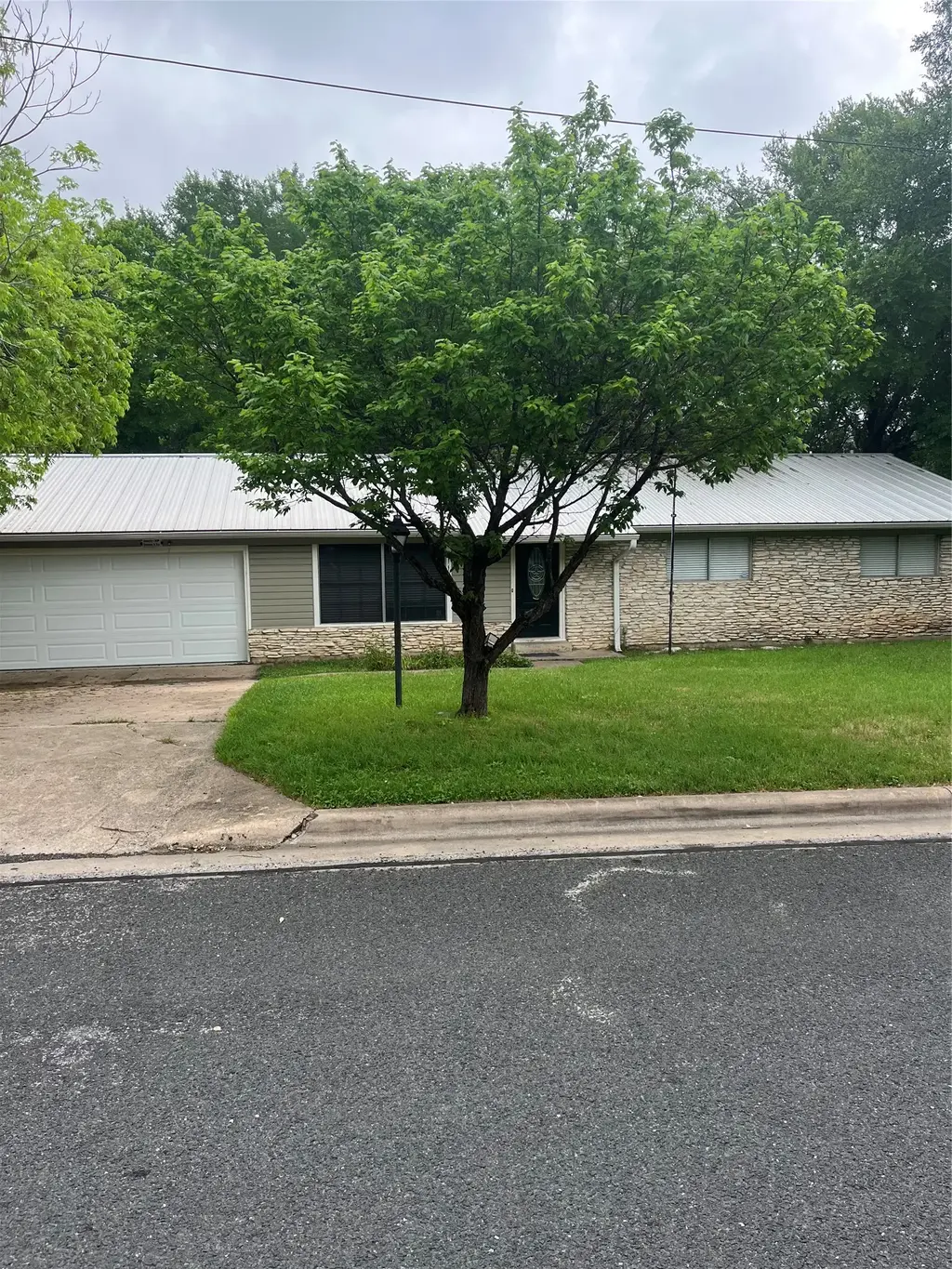 11655 River Oaks Trail, Austin