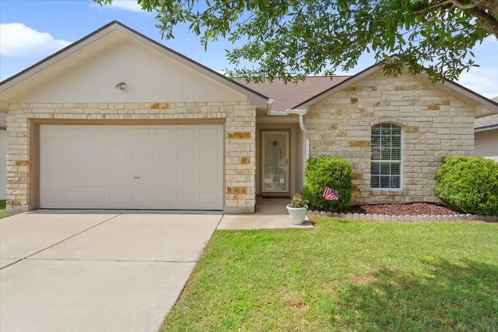 237 Moonstone Drive, Jarrell