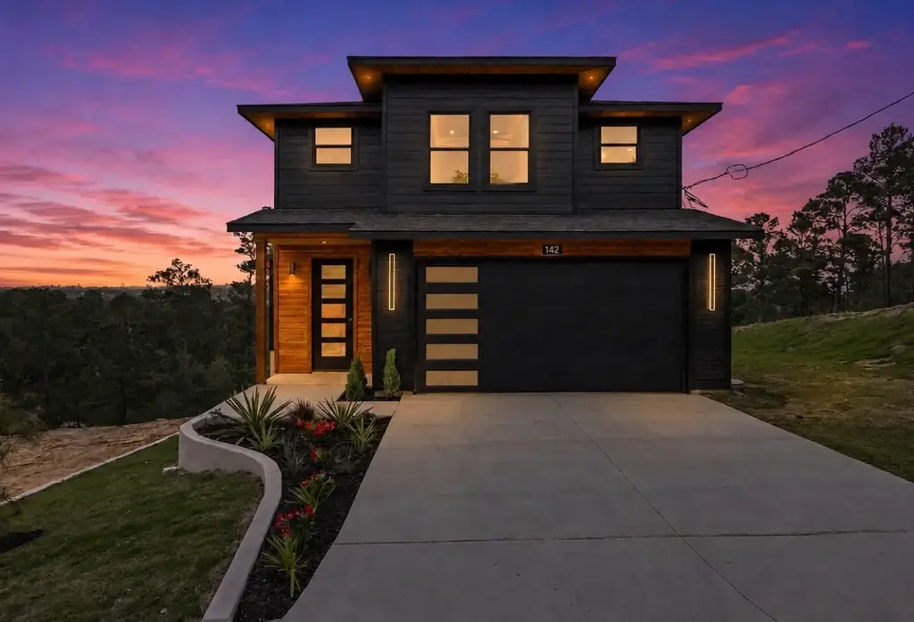 142 Mahalo Court, Bastrop