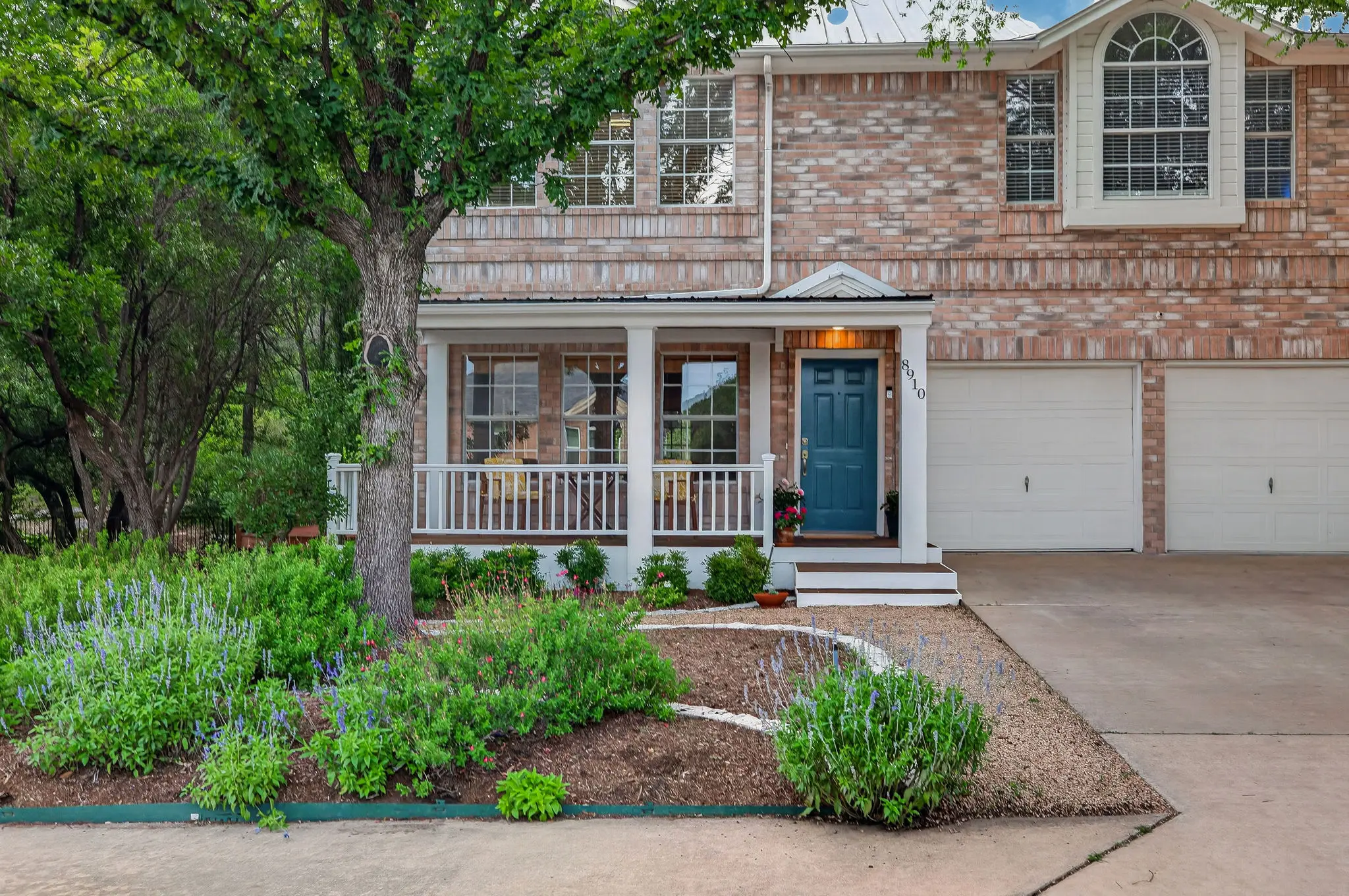 Photo of Listing #1651827