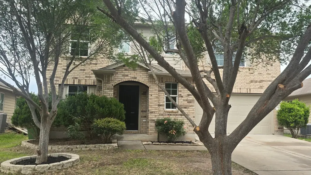 11308 Burton Street, Manor