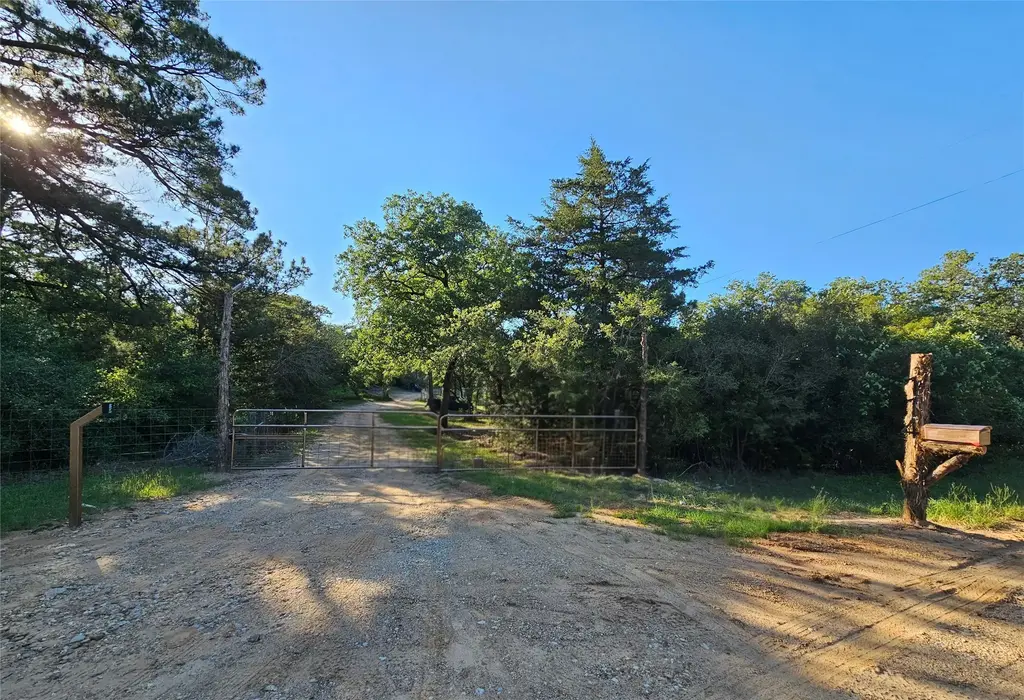 114 Fealy Road, Red Rock