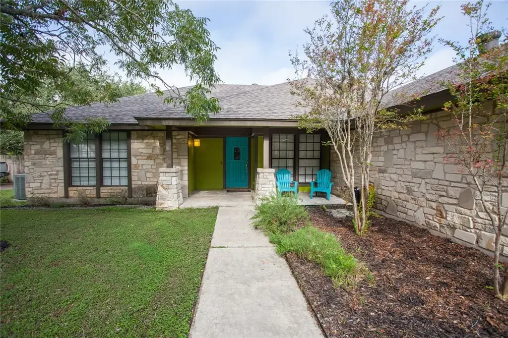 309 Juniper Drive, Mountain City