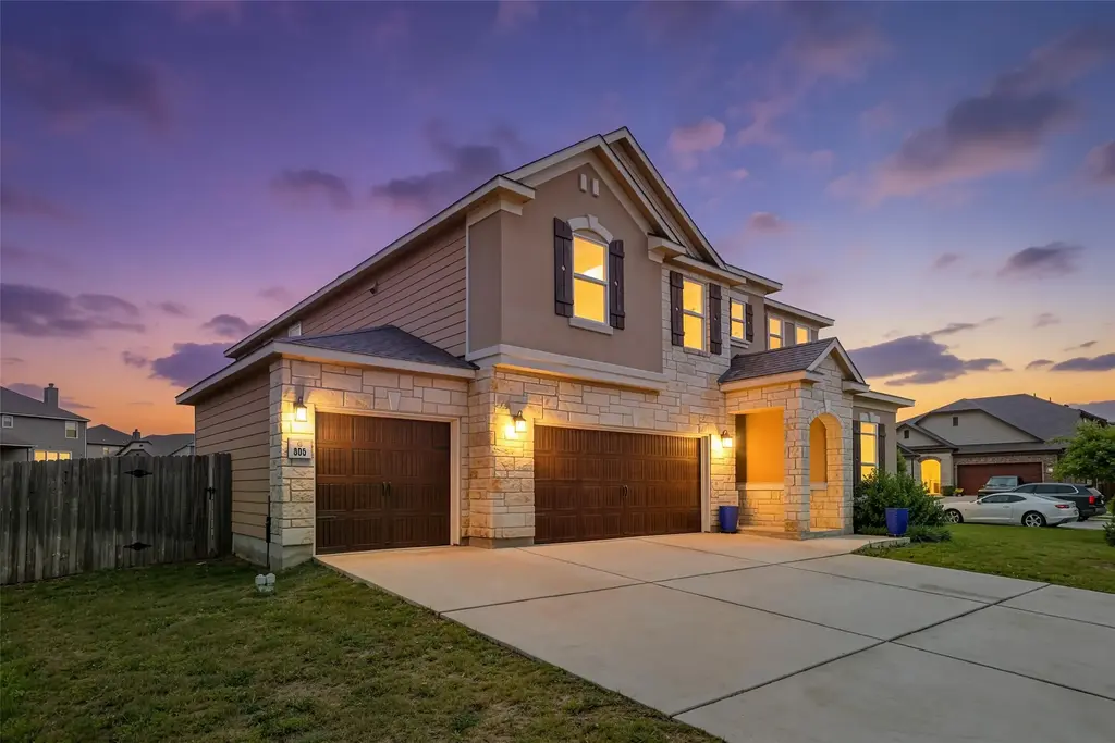 305 Kat Garnet Drive, Kyle