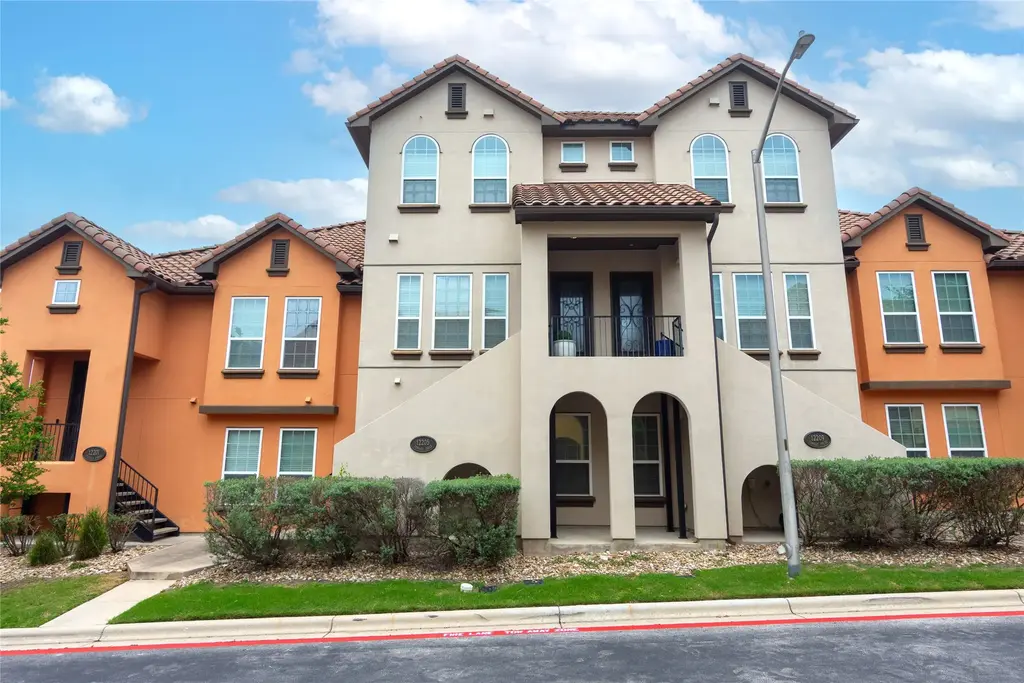 12205 Terraza Circle 59, Austin