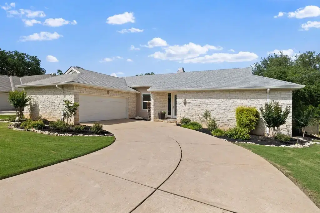 109 Double Eagle Drive 109, Austin