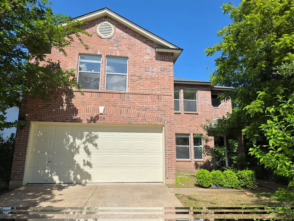 306 Greener Drive, Leander