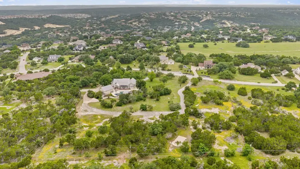 2026 Spyglass Hill, Leander