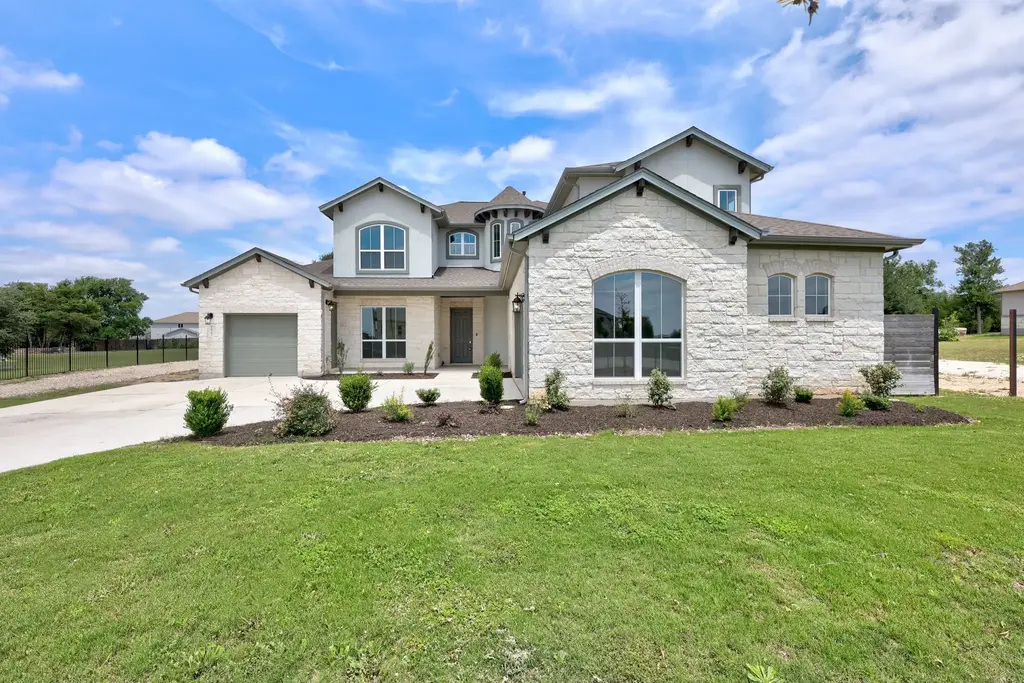1837 Halflinger Lane, Leander