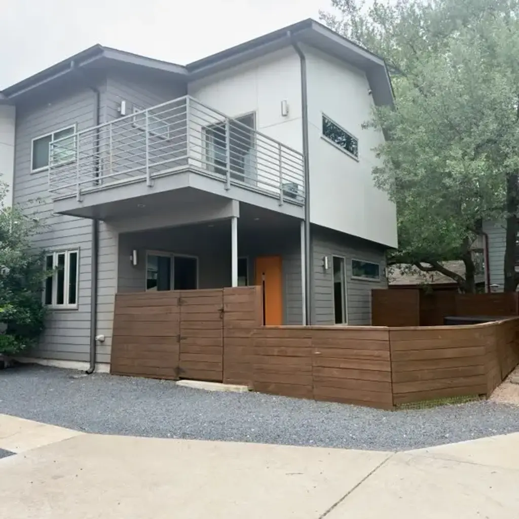 502 W 51st Street D, Austin