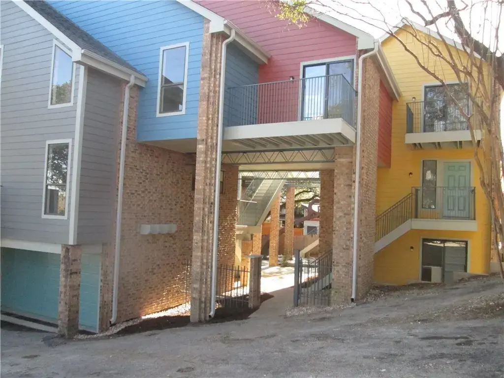 513 South Park Drive 304, Austin