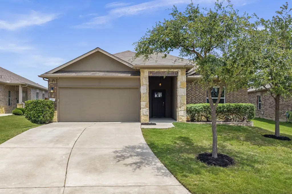 121 Shiner Lane, Georgetown