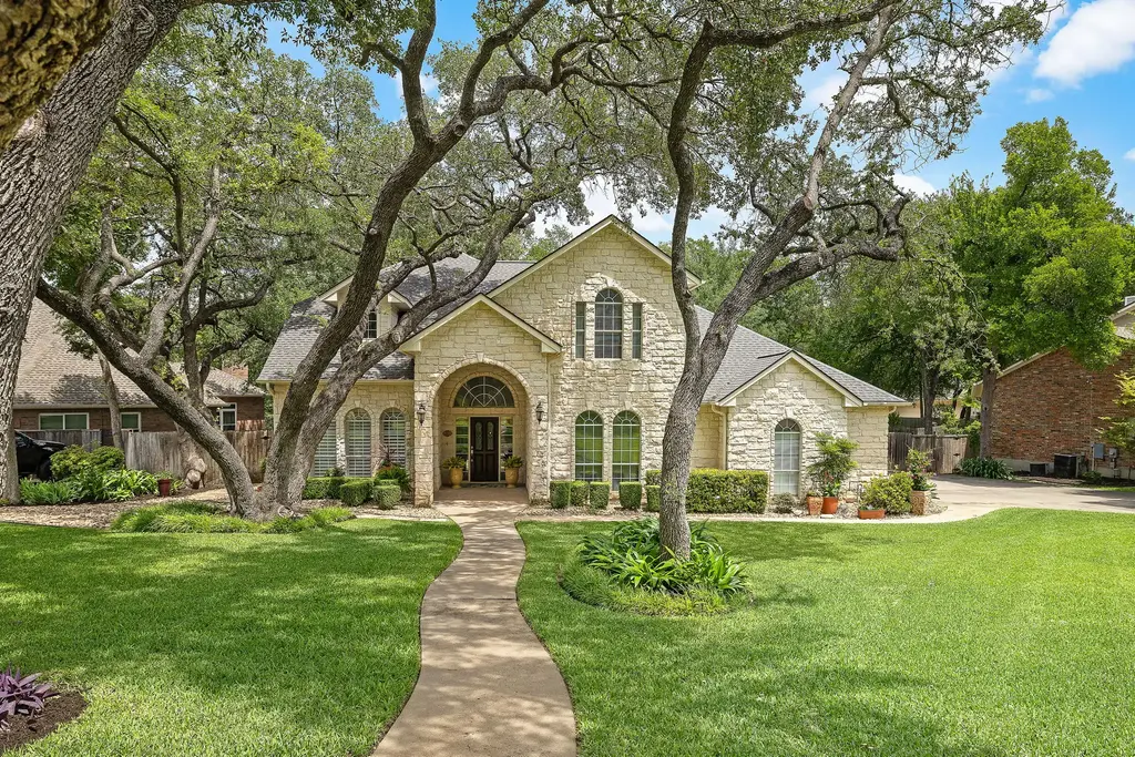 2929 Cedar Crest Circle, Round Rock