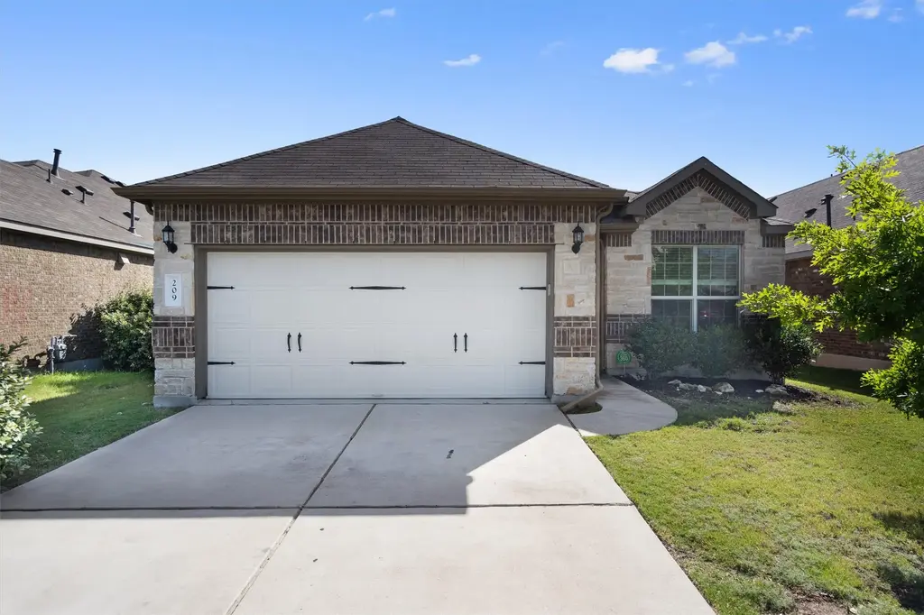 209 Methodius Drive, Hutto