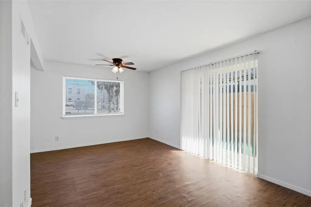 2703 Windswept Cove 101, Austin