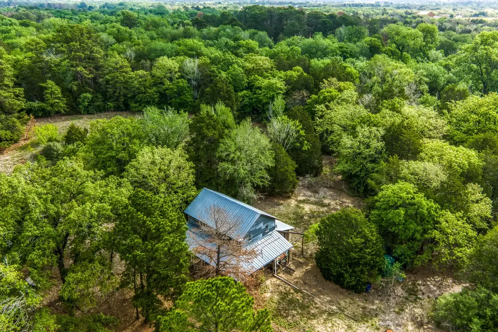 242 Cody Lane, Bastrop