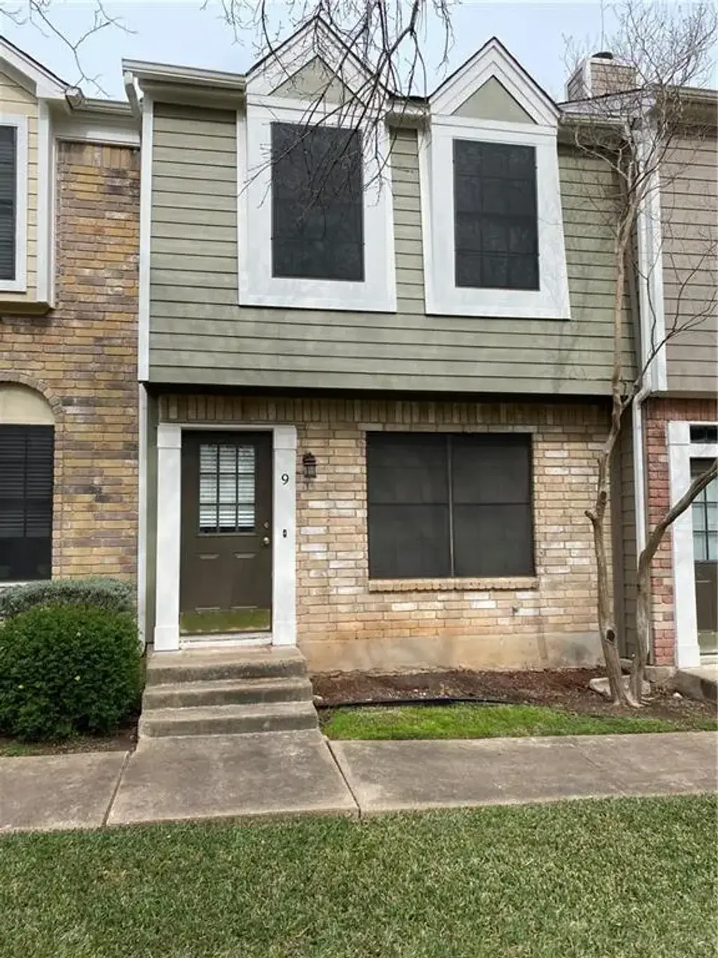 12325 Los Indios Trail 9, Austin