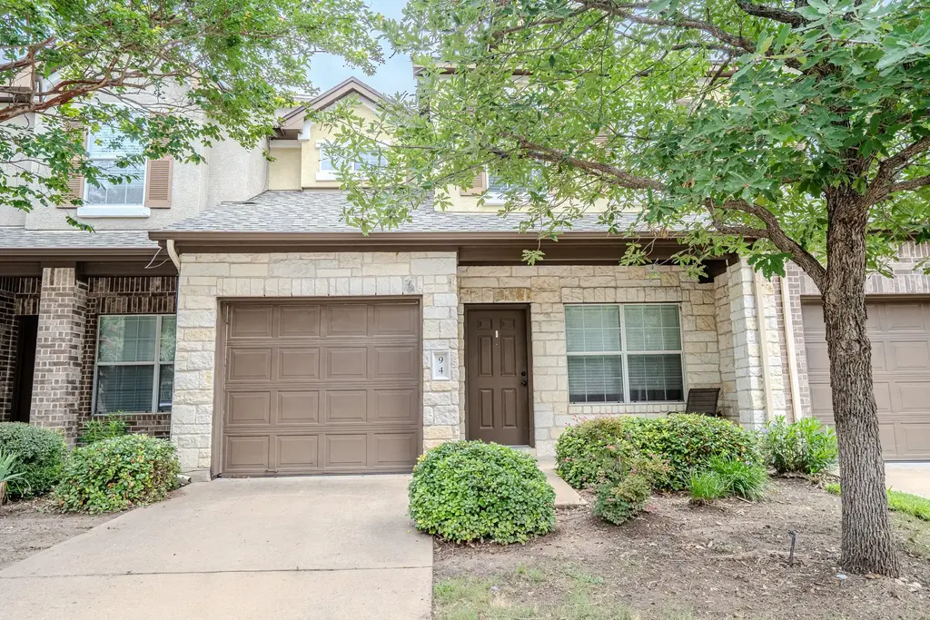 1900 Little Elm Trail 94, Cedar Park