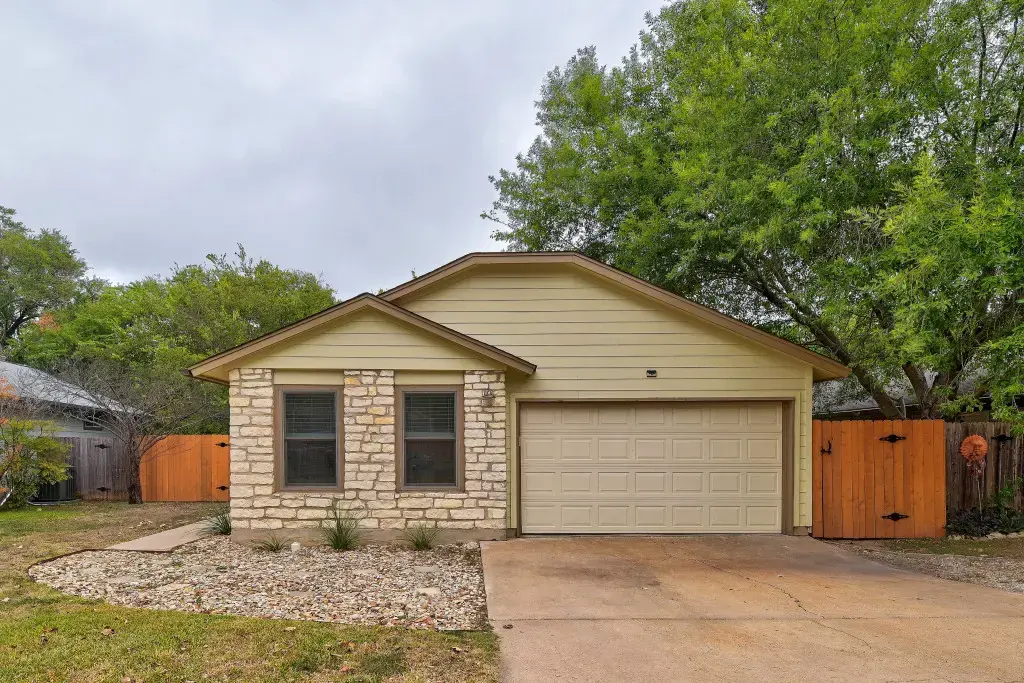 6002 Baton Rouge Drive, Austin