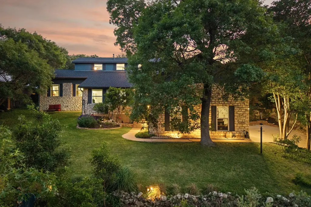 6204 Bon Terra Drive, Austin