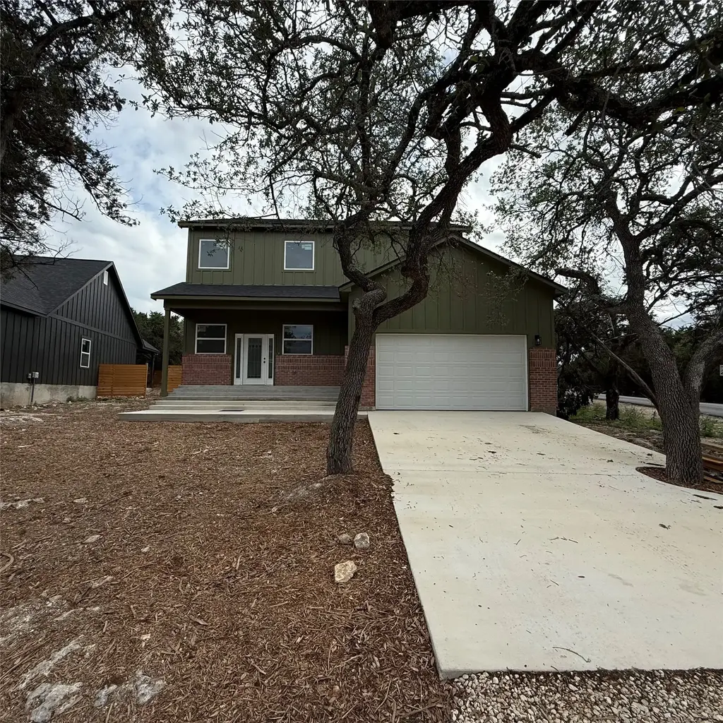 118 Crazy Cross Road, Wimberley