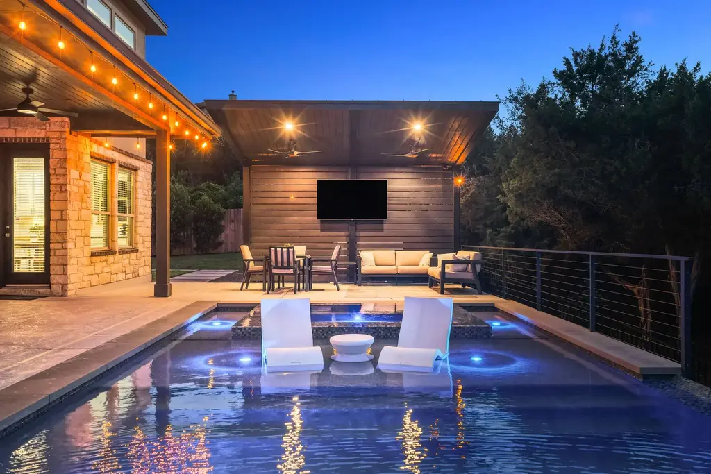 22524 Rock Wren Road, Spicewood