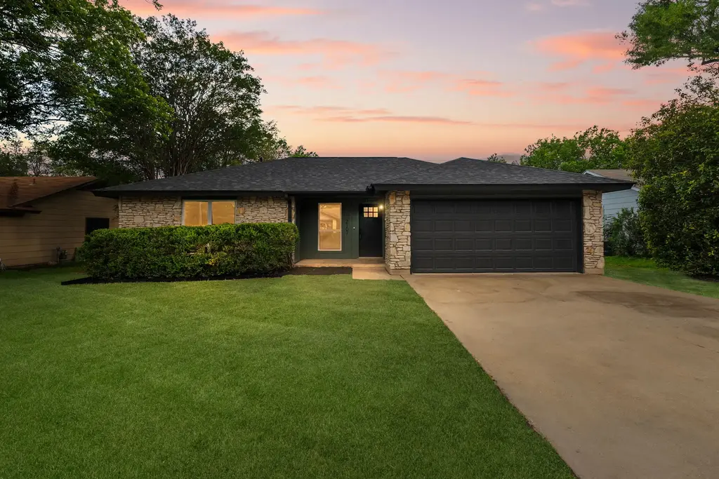 2107 Cindy Lane, Austin