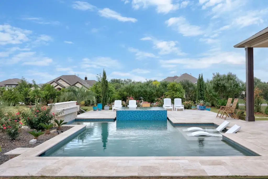 331 Linden Loop, Driftwood