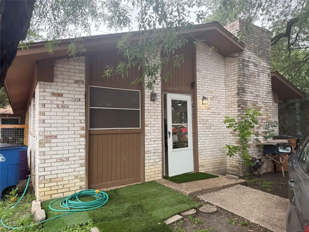 5600 Ponciana Drive, Austin