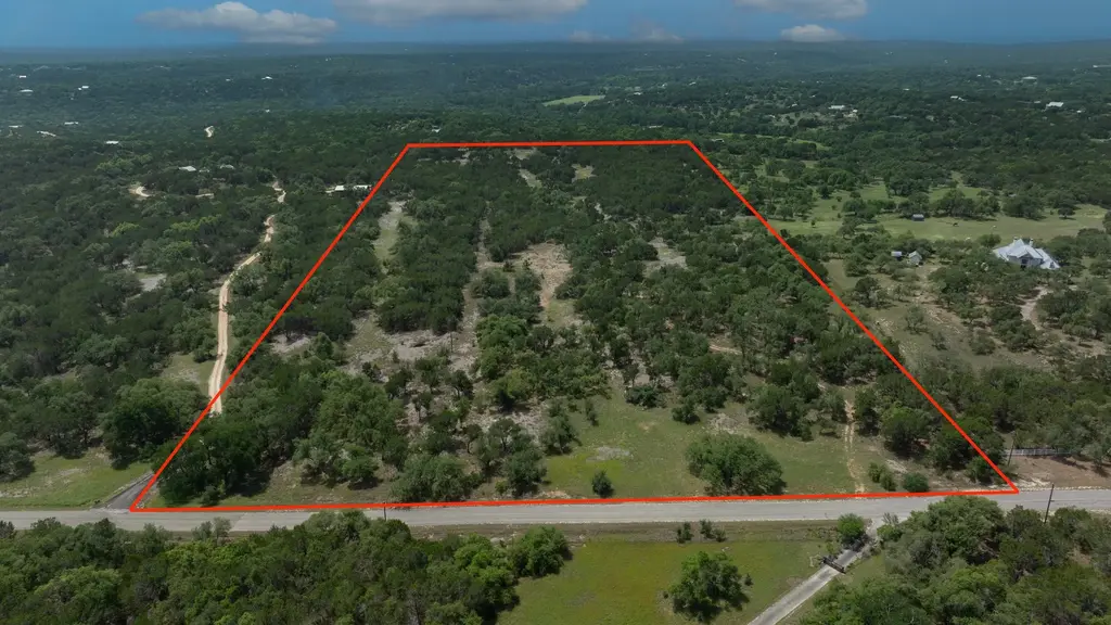 1400 Panther Creek, Driftwood
