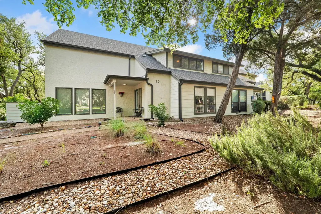 40 Casa Verde, Lakeway