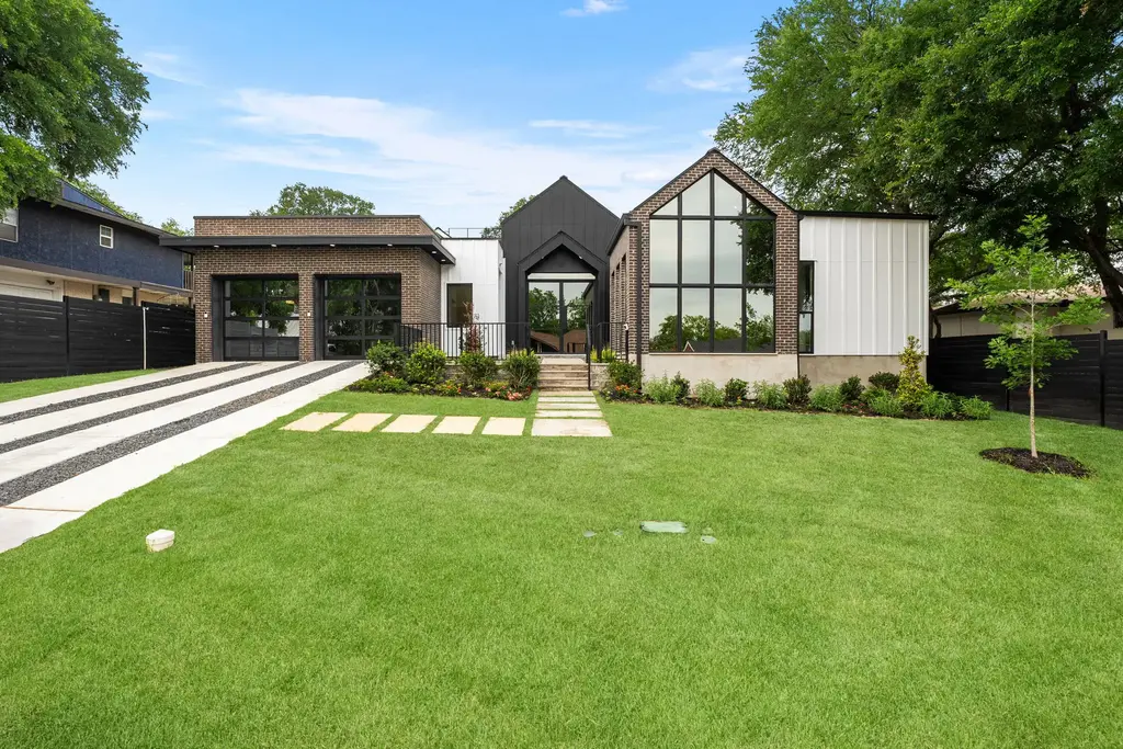 1910 Crooked Lane, Austin