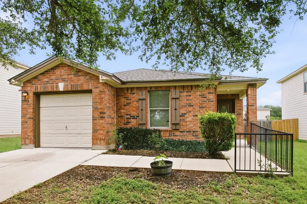 5509 Apple Orchard Lane, Austin