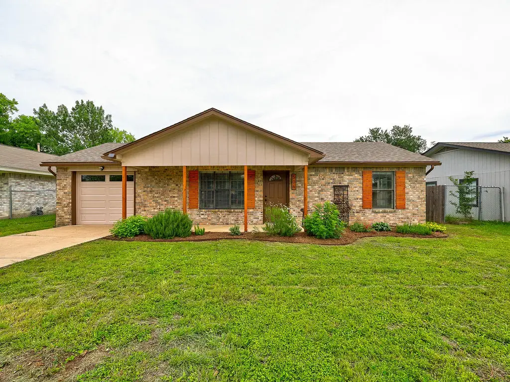 506 West Street, Hutto