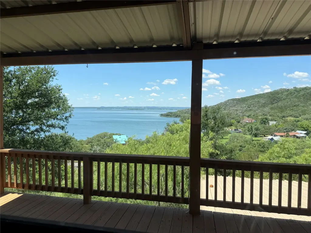123 Horseshoe Drive, Burnet