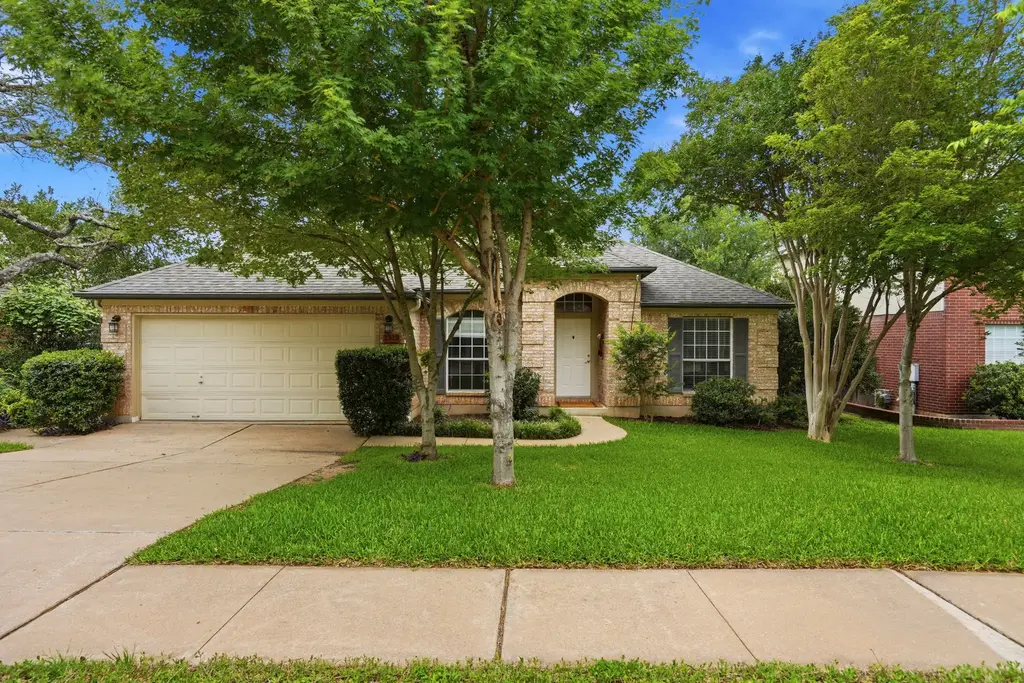 1313 Roadrunner Drive, Cedar Park