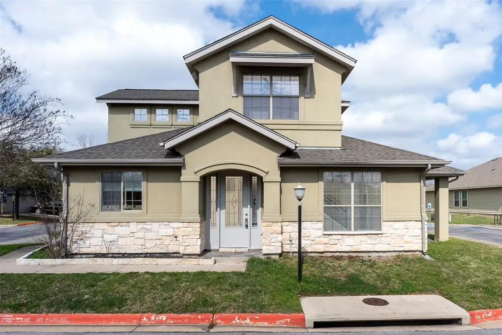12801 Cape May Lane, Austin