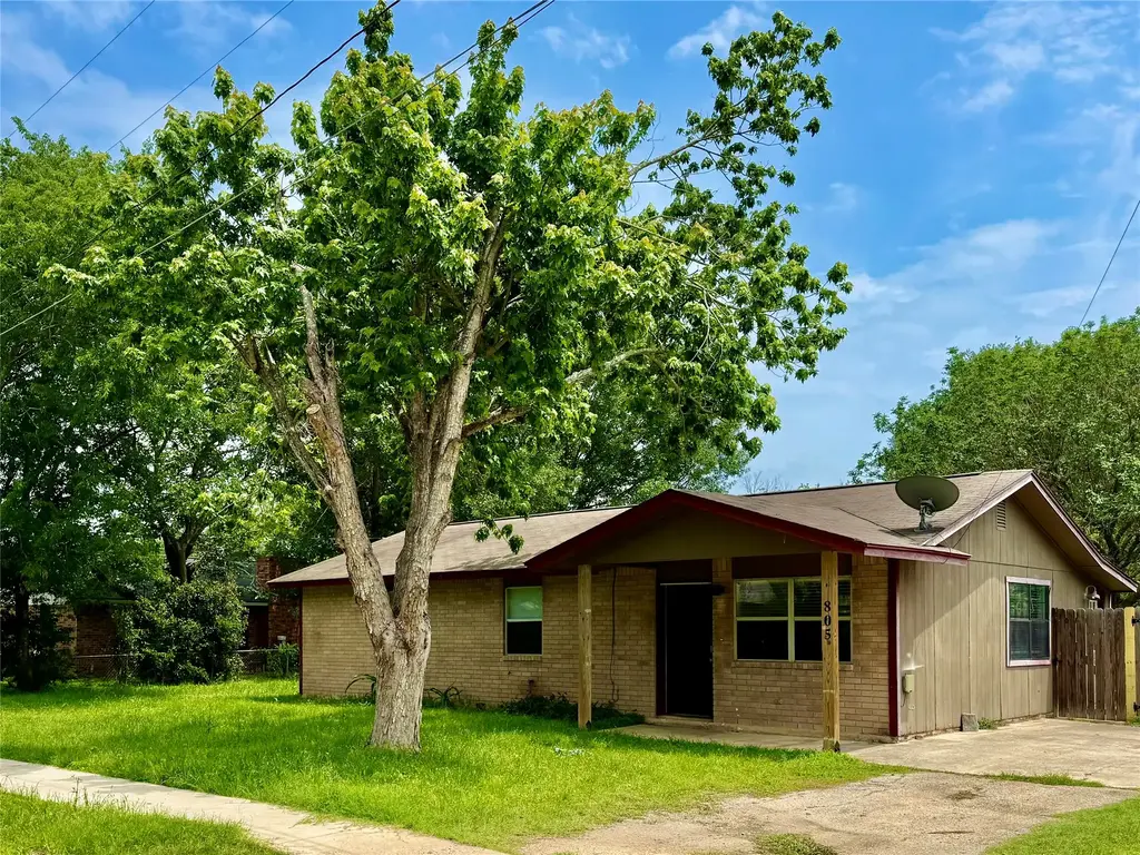 805 Laurel Street, Bastrop
